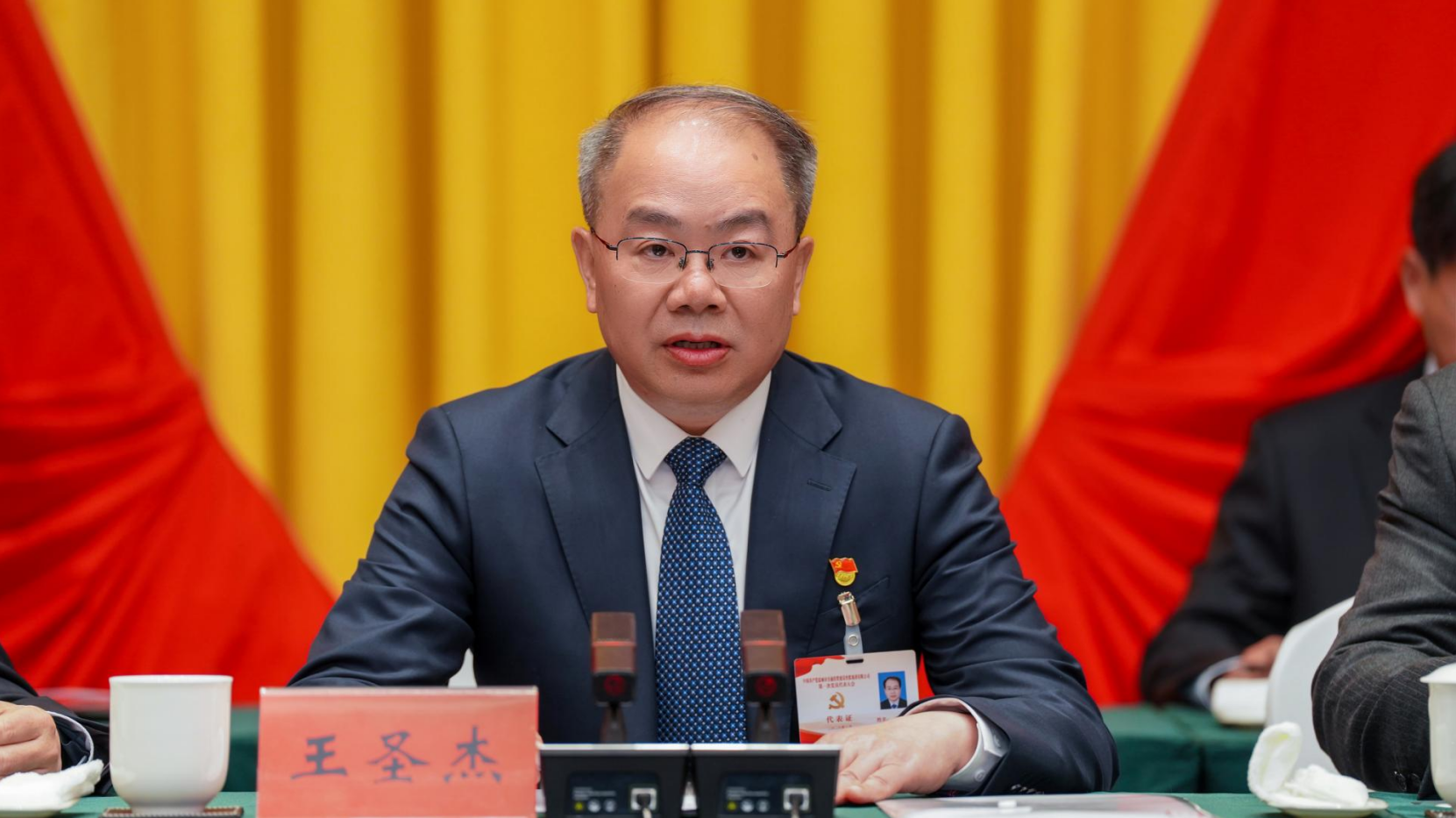 正在上傳... 正在上傳...